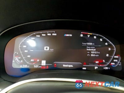 Zdjęcie 9 z 11 samochodu: 2023 BMW M5 VIN:WBS83CH09PCL44962 - miniatura