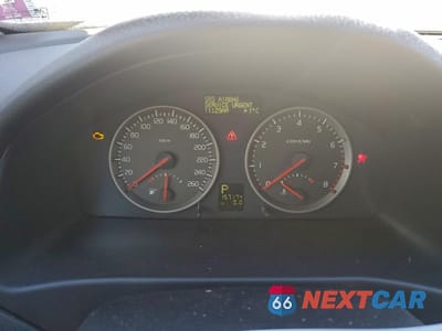 Zdjęcie 9 z 12 samochodu: 2005 VOLVO S40 2.4I VIN:YV1MS382852100307 - miniatura