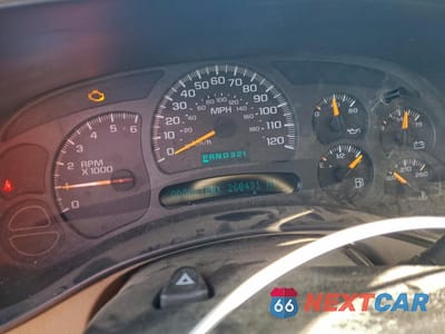 Zdjęcie 9 z 15 samochodu: 2004 CHEVROLET TAHOE K1500 VIN:1GNEK13Z84R208586 - miniatura