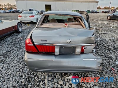 Zdjęcie 6 z 12 samochodu: 2002 MERCURY GRAND MARQUIS GS VIN:2MEFM74W42X650412 - miniatura