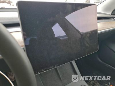 Zdjęcie 9 z 12 samochodu: 2021 TESLA MODEL 3 VIN:5YJ3E1EA1MF051133 - miniatura