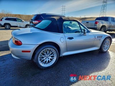 Trzecie zdjęcie samochodu z tyłu: 2001 BMW Z3 3.0 VIN:WBACN53451LJ55232 - miniatura