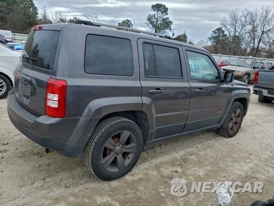 Trzecie zdjęcie samochodu z tyłu: 2016 JEEP PATRIOT SPORT VIN:1C4NJPBB6GD749639 - miniatura
