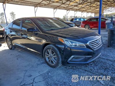 Czwarte zdjęcie samochodu z boku: 2017 HYUNDAI SONATA SE VIN:5NPE24AFXHH537127 - miniatura