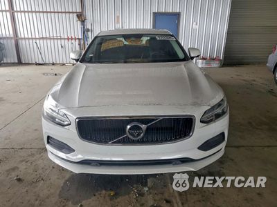 Piąte zdjęcie samochodu w środku: 2018 VOLVO S90 T5 MOMENTUM VIN:LVY982MK0JP006759 - miniatura