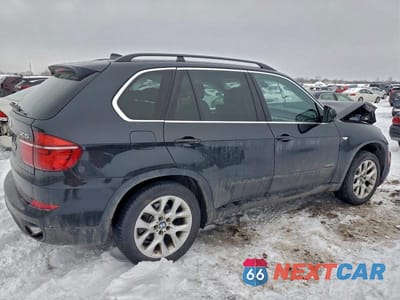 Trzecie zdjęcie samochodu z tyłu: 2013 BMW X5 XDRIVE35I VIN:5UXZV4C51D0B04852 - miniatura