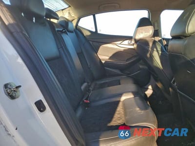 Zdjęcie 10 z 11 samochodu: 2017 NISSAN MAXIMA 3.5S VIN:1N4AA6AP9HC424809 - miniatura