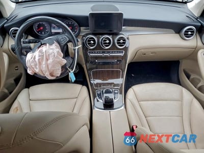 Zdjęcie 8 z 13 samochodu: 2016 MERCEDES-BENZ GLC 300 VIN:WDC0G4JB1GF015806 - miniatura