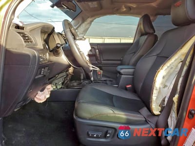 Zdjęcie 7 z 14 samochodu: 2024 TOYOTA 4RUNNER SR5 PREMIUM VIN:JTERU5JR7R6296842 - miniatura