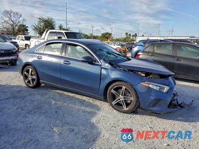 Czwarte zdjęcie samochodu z boku: 2020 MERCEDES-BENZ A 220 VIN:W1K3G4EB0LJ230281 - miniatura
