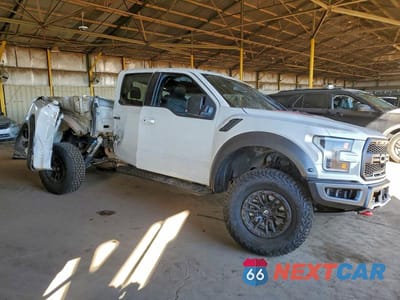 Czwarte zdjęcie samochodu z boku: 2018 FORD F150 RAPTOR VIN:1FTFW1RG1JFB99556 - miniatura