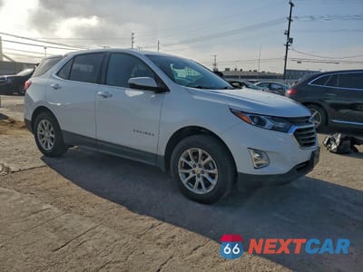 Czwarte zdjęcie samochodu z boku: 2019 CHEVROLET EQUINOX LT VIN:2GNAXUEV2K6234895 - miniatura