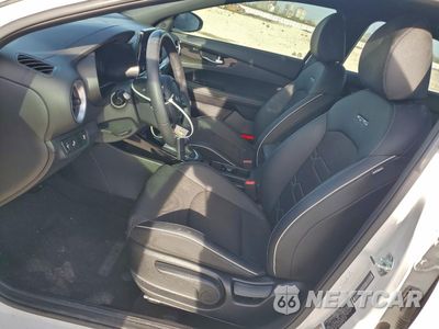 Zdjęcie 7 z 13 samochodu: 2024 KIA FORTE GT LINE VIN:3KPF54AD5RE804156 - miniatura