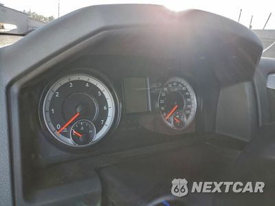 Zdjęcie 9 z 12 samochodu: 2019 RAM 1500 CLASSIC SLT VIN:1C6RR6TTXKS585416 - miniatura