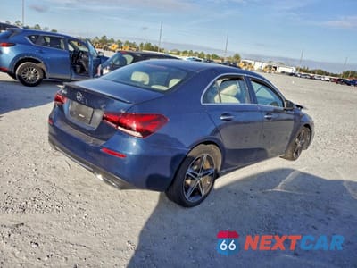 Trzecie zdjęcie samochodu z tyłu: 2020 MERCEDES-BENZ A 220 VIN:W1K3G4EB0LJ230281 - miniatura