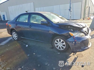 Czwarte zdjęcie samochodu z boku: 2012 TOYOTA COROLLA L VIN:2T1BU4EE9CC830303 - miniatura