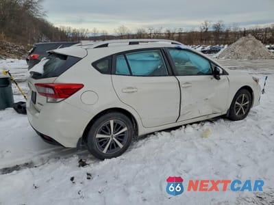 Trzecie zdjęcie samochodu z tyłu: 2022 SUBARU IMPREZA PREMIUM VIN:4S3GTAV61N3712340 - miniatura