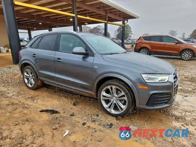 Czwarte zdjęcie samochodu z boku: 2018 AUDI Q3 PREMIUM VIN:WA1ECCFSXJR003096 - miniatura