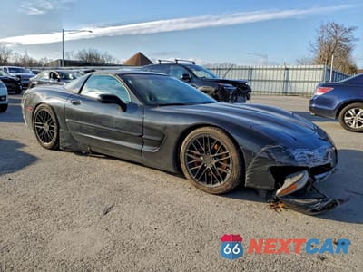 Czwarte zdjęcie samochodu z boku: 2000 CHEVROLET CORVETTE VIN:1G1YY22G4Y5109375 - miniatura