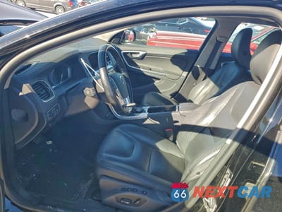 Zdjęcie 7 z 11 samochodu: 2015 VOLVO V60 PLATINUM VIN:YV1612SD4F1212996 - miniatura