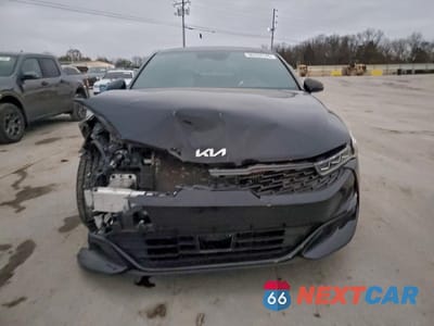 Piąte zdjęcie samochodu w środku: 2023 KIA K5 GT VIN:5XXG44J8XPG190218 - miniatura