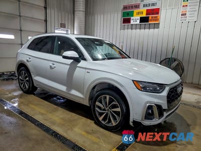Czwarte zdjęcie samochodu z boku: 2022 AUDI Q5 PREMIUM PLUS 45 VIN:WA1EAAFY4N2019842 - miniatura
