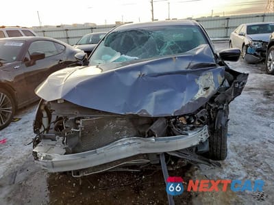 Piąte zdjęcie samochodu w środku: 2016 HONDA CIVIC LX VIN:19XFC2F59GE095532 - miniatura