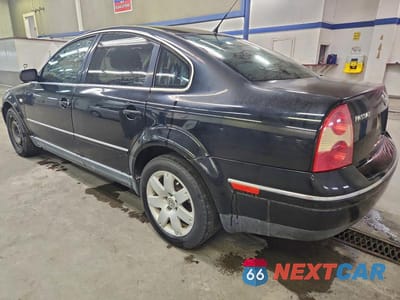 Drugie zdjęcie samochodu z przodu: 2003 VOLKSWAGEN PASSAT VIN:WVWTH63B63P283294 - miniatura