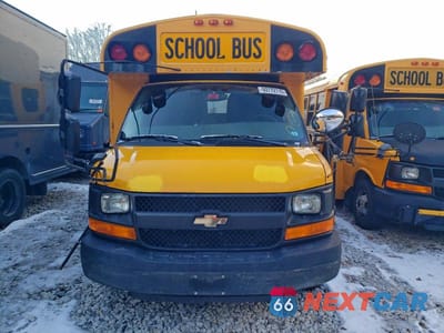 Zdjęcie 9 z 10 samochodu: 2012 CHEVROLET EXPRESS SCHOOL BUS VIN:1GB3G3BG4C1126062 - miniatura