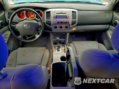 Zdjęcie 8 z 11 samochodu: 2007 TOYOTA TACOMA DOUBLE CAB VIN:5TELU42N87Z378840 - miniatura