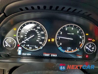 Zdjęcie 9 z 13 samochodu: 2017 BMW X5 XDRIVE35I VIN:5UXKR0C50H0V65929 - miniatura