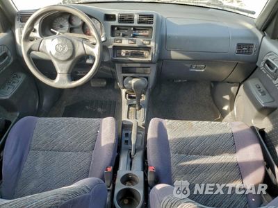 Zdjęcie 8 z 15 samochodu: 2000 TOYOTA RAV4 VIN:JT3GP10VXY0050481 - miniatura