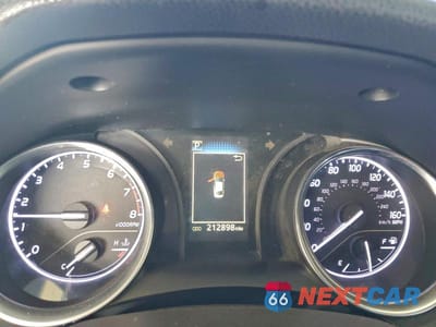 Zdjęcie 9 z 11 samochodu: 2018 TOYOTA CAMRY SE VIN:4T1B11HK6JU110896 - miniatura