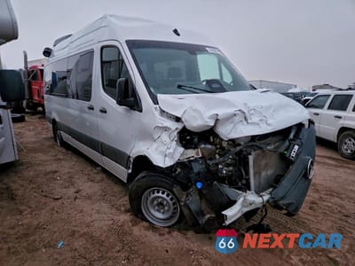 Czwarte zdjęcie samochodu z boku: 2026 MERCEDES-BENZ SPRINTER 2500 VIN:W1Z4KGHY6TT600028 - miniatura