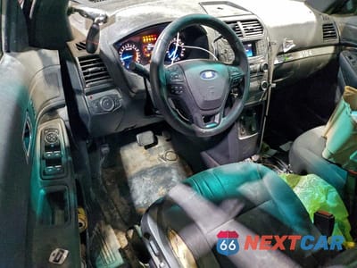 Zdjęcie 8 z 13 samochodu: 2016 FORD EXPLORER POLICE INTERCEPTOR VIN:1FM5K8AR4GGA77771 - miniatura