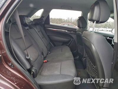 Zdjęcie 10 z 14 samochodu: 2011 KIA SORENTO BASE VIN:5XYKT3A19BG150954 - miniatura
