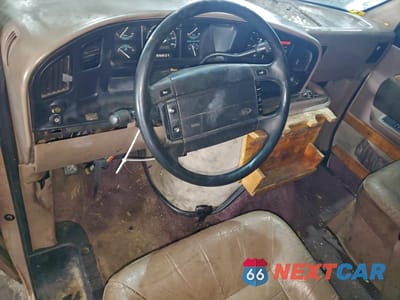Zdjęcie 8 z 13 samochodu: 1996 FORD ECONOLINE E350 VAN VIN:1FDJE34F4THA64954 - miniatura