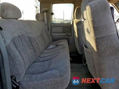 Zdjęcie 10 z 14 samochodu: 1999 CHEVROLET SILVERADO K2500 VIN:1GCGK29UXXE175573 - miniatura