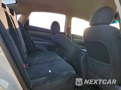 Zdjęcie 10 z 12 samochodu: 2015 NISSAN ALTIMA 2.5 VIN:1N4AL3AP9FC413301 - miniatura