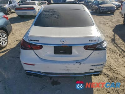Zdjęcie 6 z 13 samochodu: 2021 MERCEDES-BENZ E 63 AMG-S 4MATIC VIN:W1KZF8KB2MA887187 - miniatura