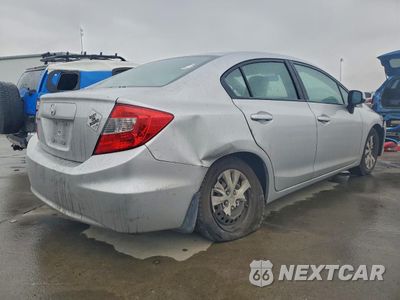 Trzecie zdjęcie samochodu z tyłu: 2012 HONDA CIVIC LX VIN:19XFB2F53CE327247 - miniatura