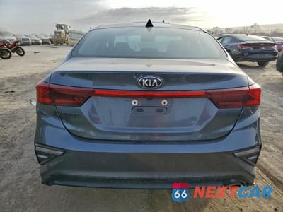 Zdjęcie 6 z 12 samochodu: 2020 KIA FORTE FE VIN:3KPF24AD7LE214606 - miniatura
