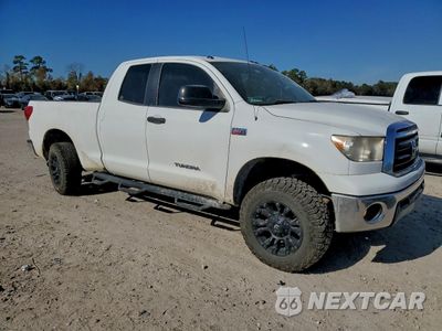 Czwarte zdjęcie samochodu z boku: 2013 TOYOTA TUNDRA DOUBLE CAB SR5 VIN:5TFRY5F11DX140844 - miniatura