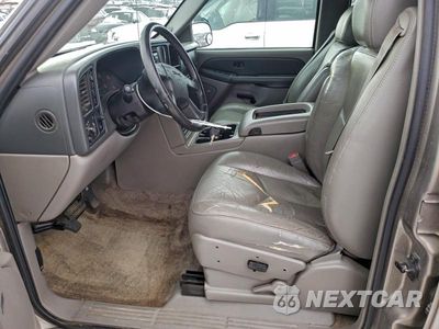 Zdjęcie 7 z 13 samochodu: 2003 GMC YUKON VIN:1GKEK13T73R182134 - miniatura