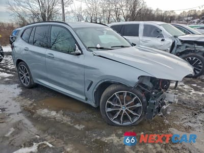 Czwarte zdjęcie samochodu z boku: 2022 BMW X3 M40I VIN:5UX83DP02N9K07837 - miniatura