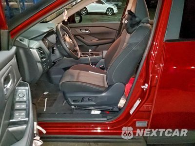 Zdjęcie 7 z 14 samochodu: 2025 NISSAN ROGUE SV VIN:5N1BT3BA3SC843002 - miniatura