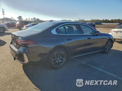 Trzecie zdjęcie samochodu z tyłu: 2026 BMW 530 XI VIN:WBA53FJ03TCV33121 - miniatura