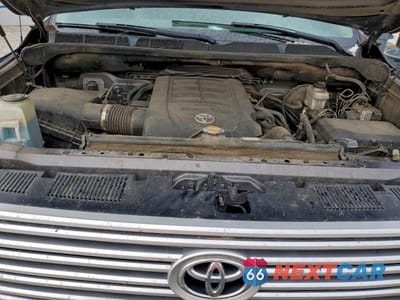 Zdjęcie 11 z 13 samochodu: 2017 TOYOTA TUNDRA CREWMAX LIMITED VIN:5TFHW5F15HX600613 - miniatura