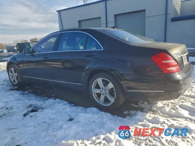 Drugie zdjęcie samochodu z przodu: 2010 MERCEDES-BENZ S 550 4MATIC VIN:WDDNG8GB6AA326300 - miniatura