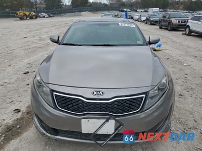 Piąte zdjęcie samochodu w środku: 2012 KIA OPTIMA SX VIN:5XXGR4A65CG015014 - miniatura